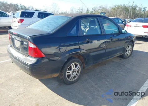 2005 Ford Focus Zx4 z USA, uszkodzony, nr VIN 1FAFP34N35W104585